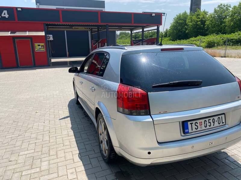 Opel Signum 