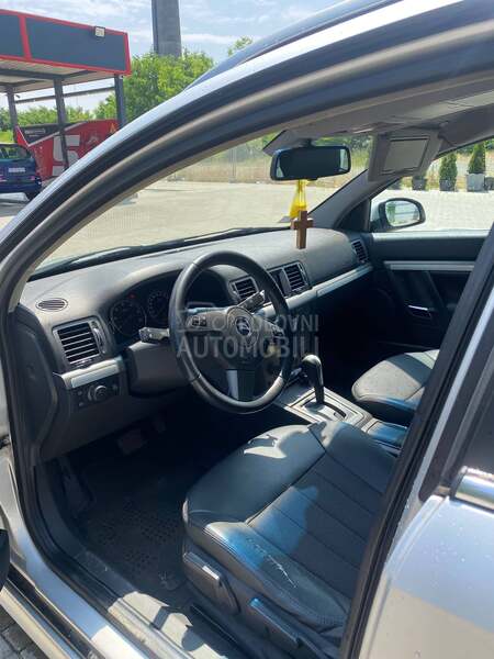 Opel Signum 