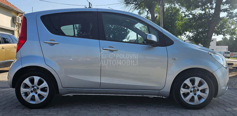 Opel Agila 
