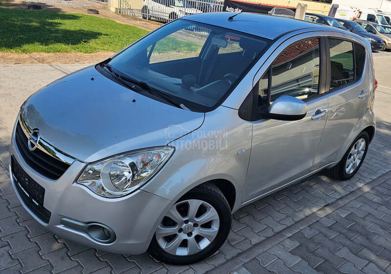 Opel Agila 