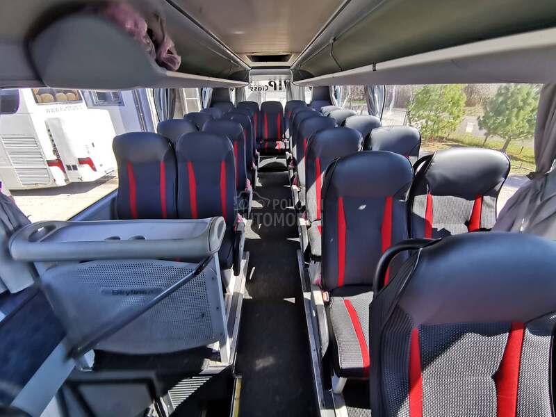 Neoplan Skyliner