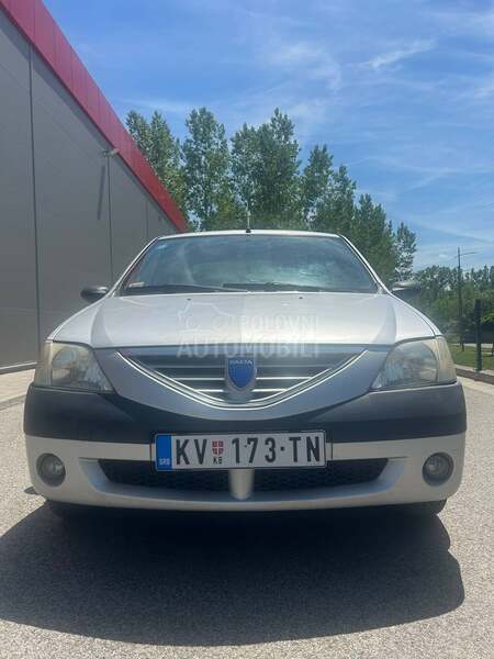 Dacia Logan 