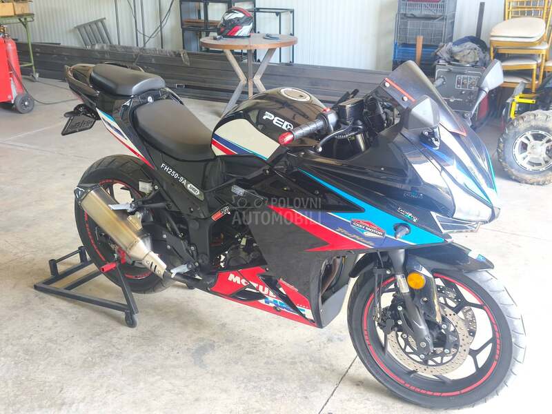 Peda XT 250