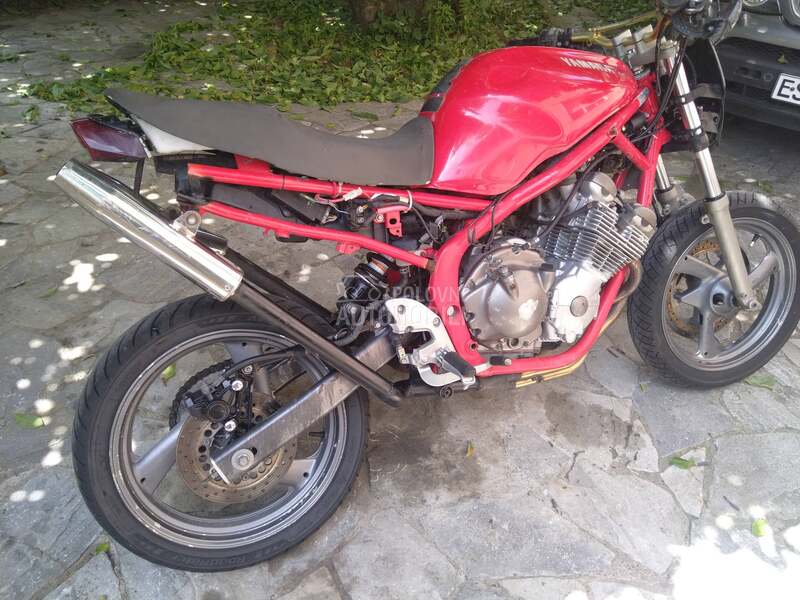 Yamaha XJ600S