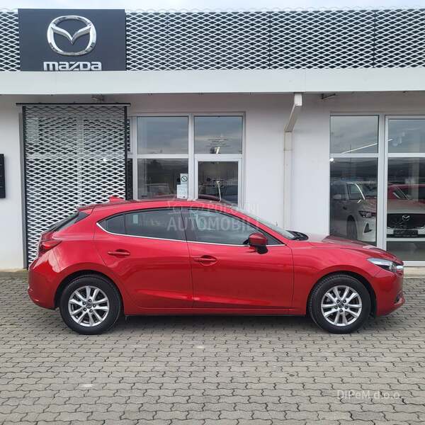 Mazda 3 G121/CHALLENGE