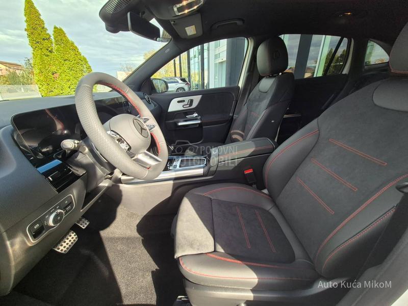 Mercedes Benz GLA 180 AMG line