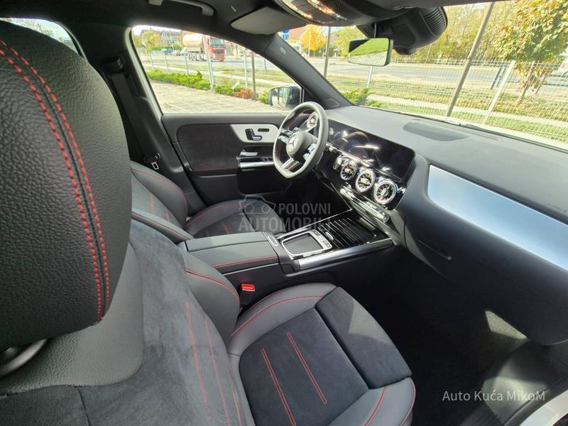 Mercedes Benz GLA 180 AMG line