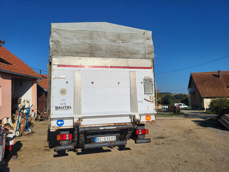 Mercedes Benz 814