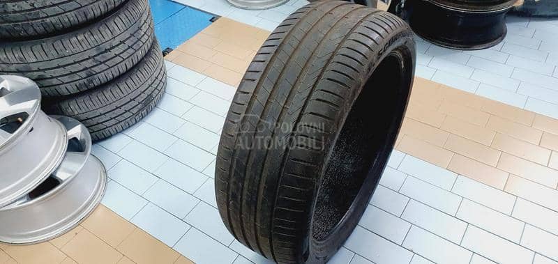 Pirelli 255/40 R21 Letnja