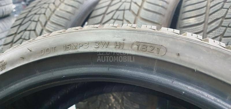 Hankook 225/35 R19 Zimska