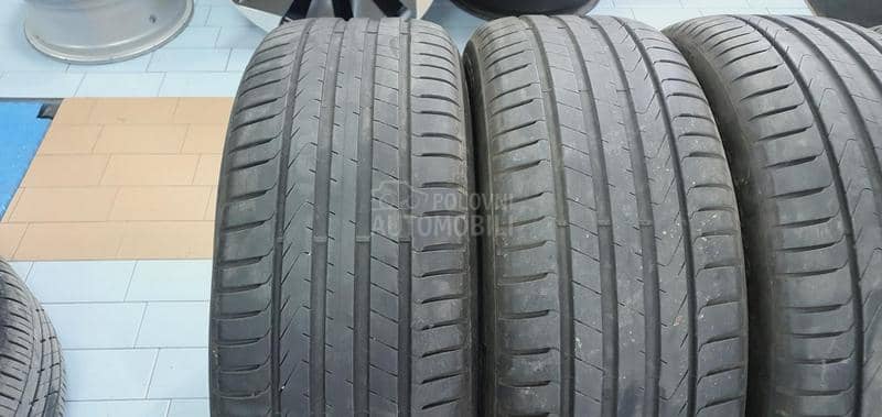 Pirelli 235/55 R18 Letnja