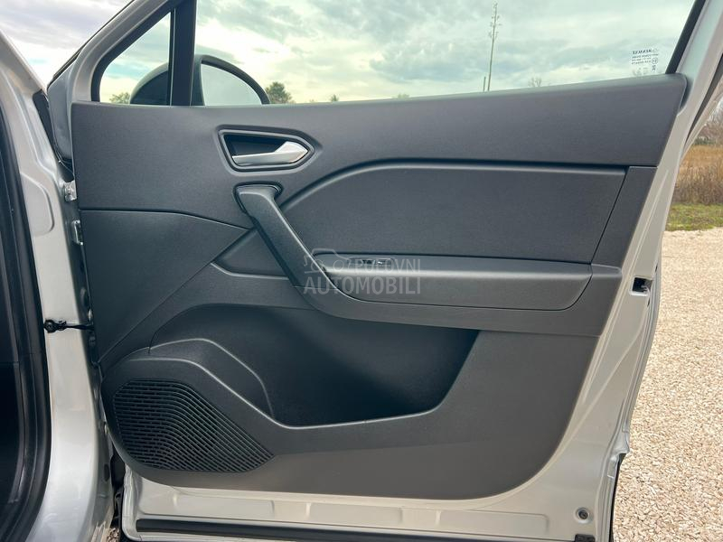 Renault Captur 1.5DCI/NAV/CAM/SERV