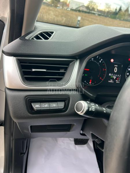 Renault Captur 1.5DCI/NAV/CAM/SERV