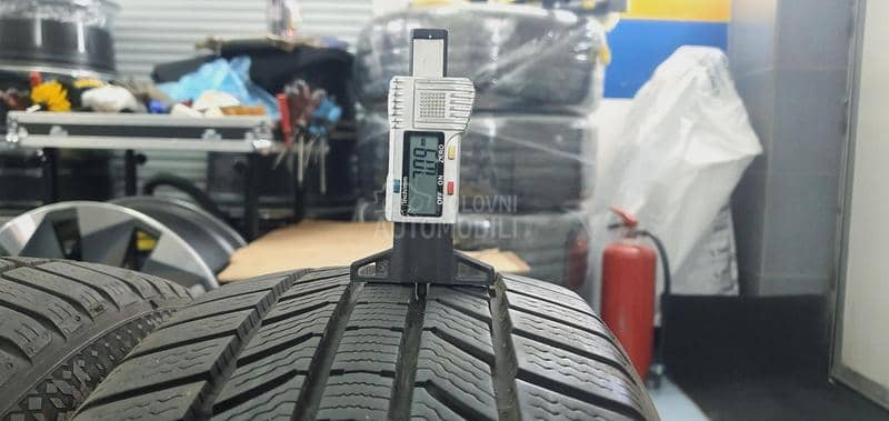 Continental 205/50 R17 Zimska