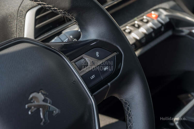 Peugeot 5008 1.5BlueHDI Allure