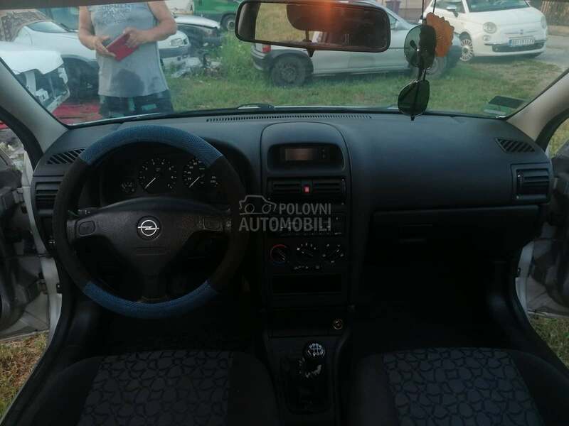 Opel Astra G 1.6