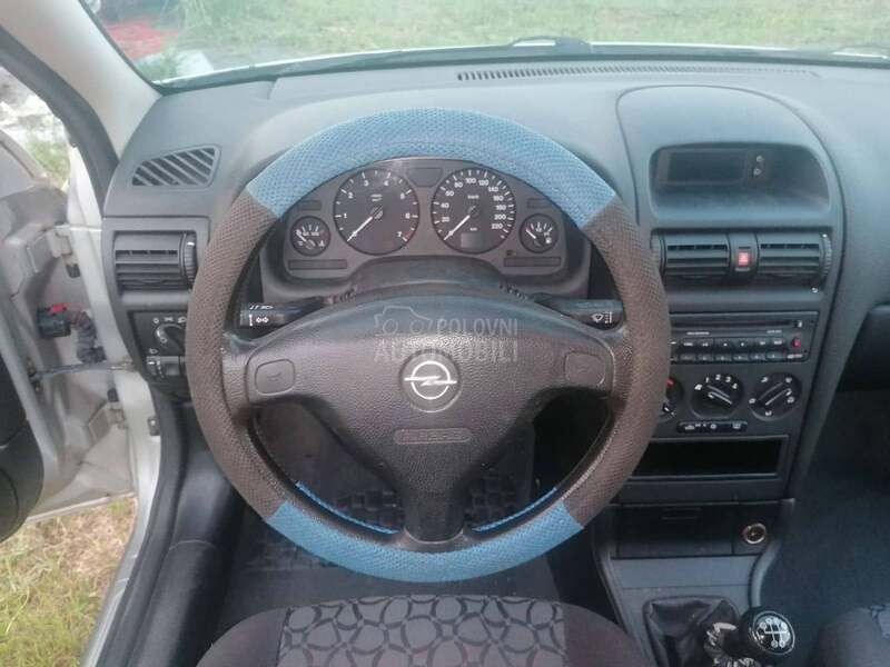 Opel Astra G 1.6