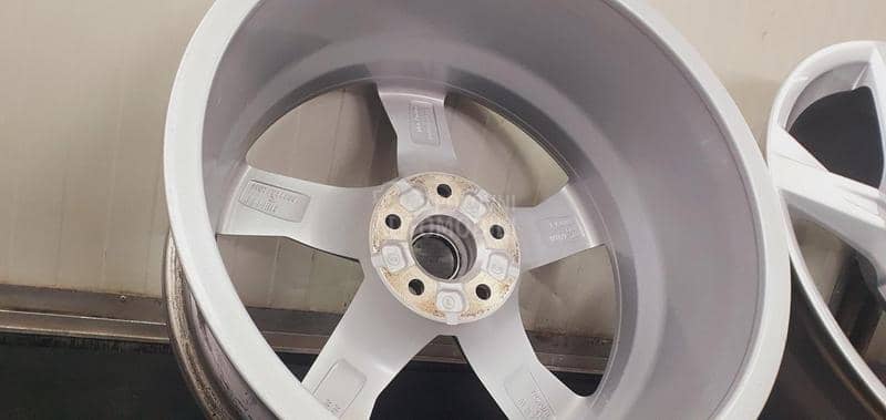 Aluminijumske felne A4 A6 Q5 18" 5 x 112