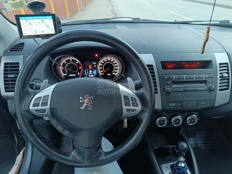 Peugeot 4007 2179