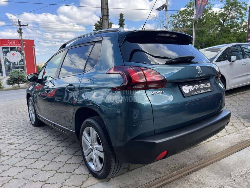 Peugeot 2008 1.6HDI/STYLE/NAV