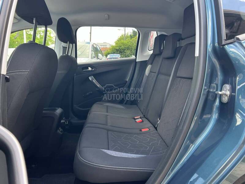 Peugeot 2008 1.6HDI/STYLE/NAV