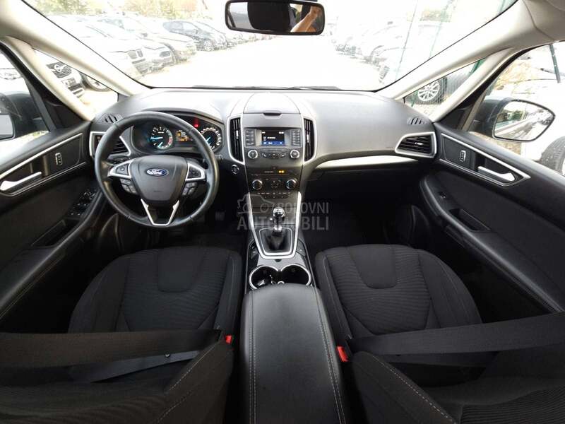 Ford S-Max 