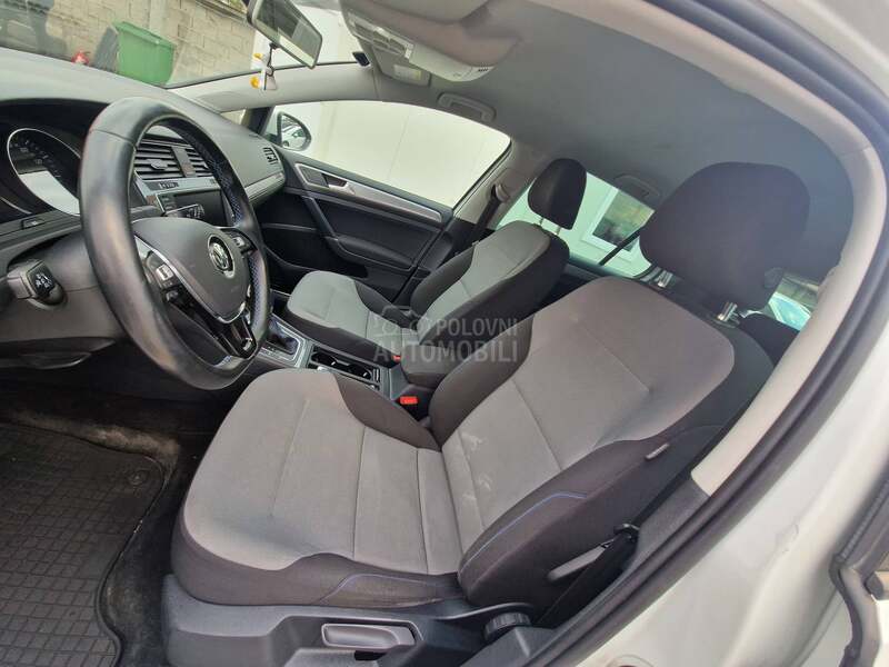 Volkswagen Golf 7 