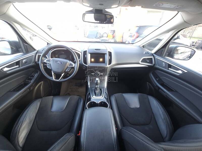 Ford S-Max 
