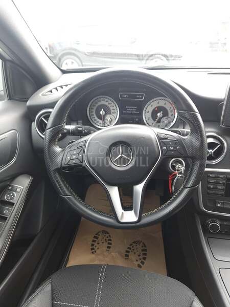 Mercedes Benz A 180 