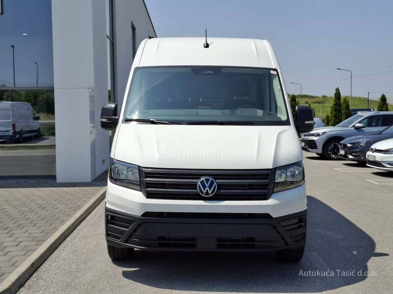 Volkswagen Crafter Furgon 35 MR 2.0 TDI