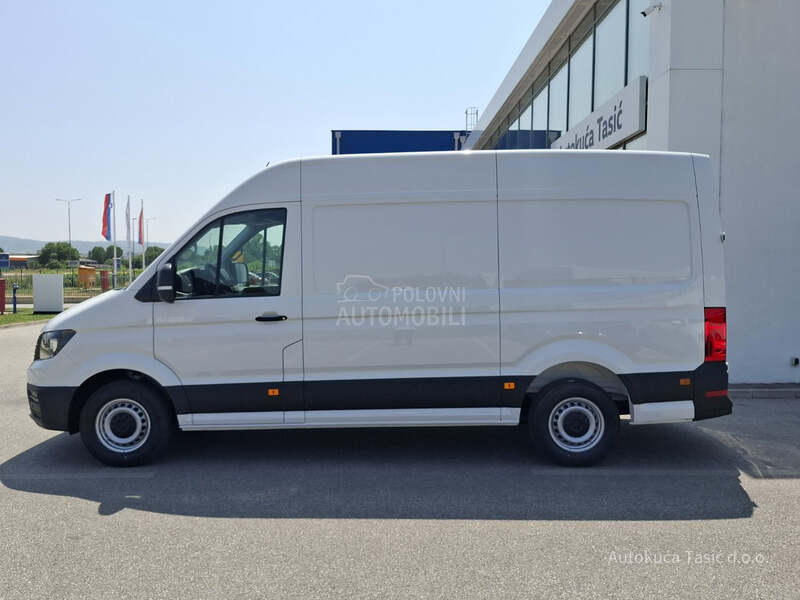 Volkswagen Crafter Furgon 35 MR 2.0 TDI