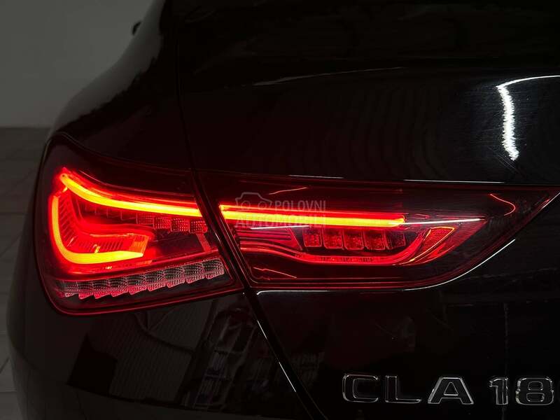 Mercedes Benz CLA 180 AMB AUT