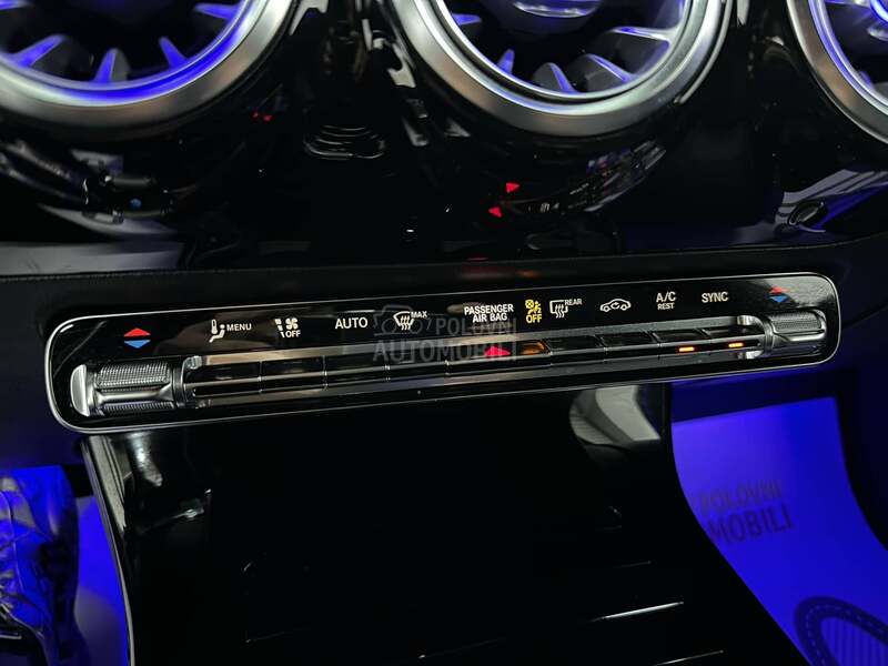 Mercedes Benz CLA 180 AMB AUT