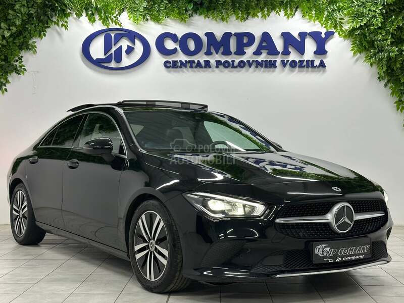 Mercedes Benz CLA 180 AMB AUT
