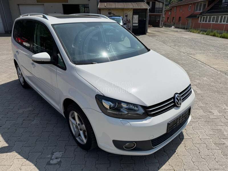 Volkswagen Touran 1.4 tsi