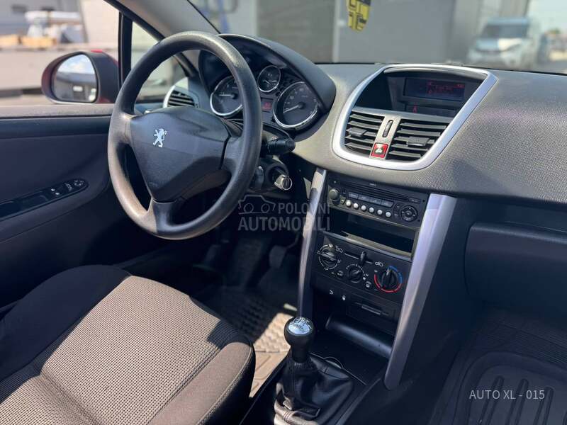 Peugeot 207 1.6 B // N.O.V