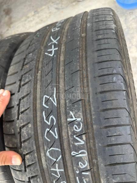 Continental 245/40 R18 Letnja