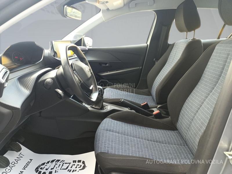 Peugeot 208 1.2 PREMIUM PACK