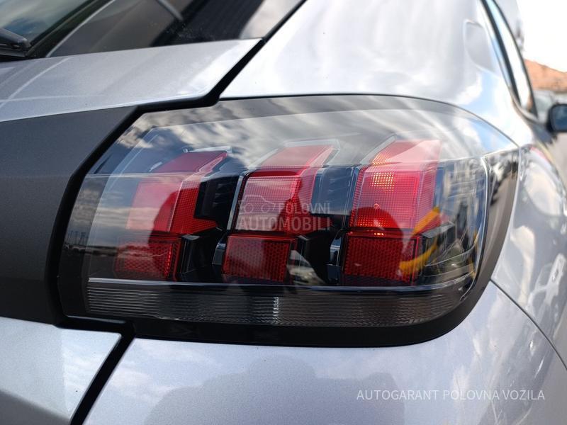 Peugeot 208 1.2 PREMIUM PACK