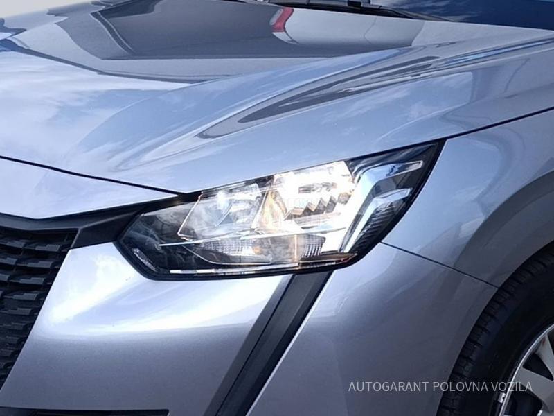 Peugeot 208 1.2 PREMIUM PACK