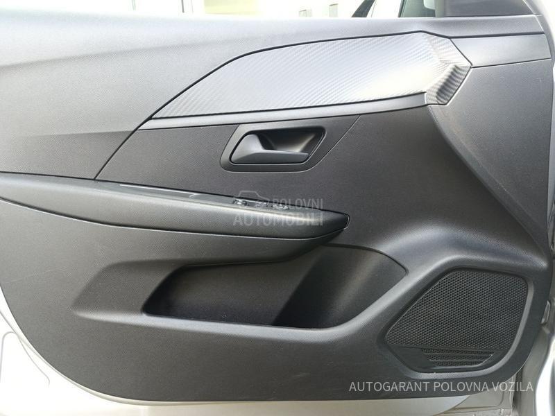 Peugeot 208 1.2 PREMIUM PACK