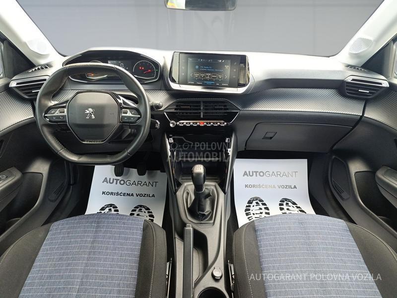 Peugeot 208 1.2 PREMIUM PACK