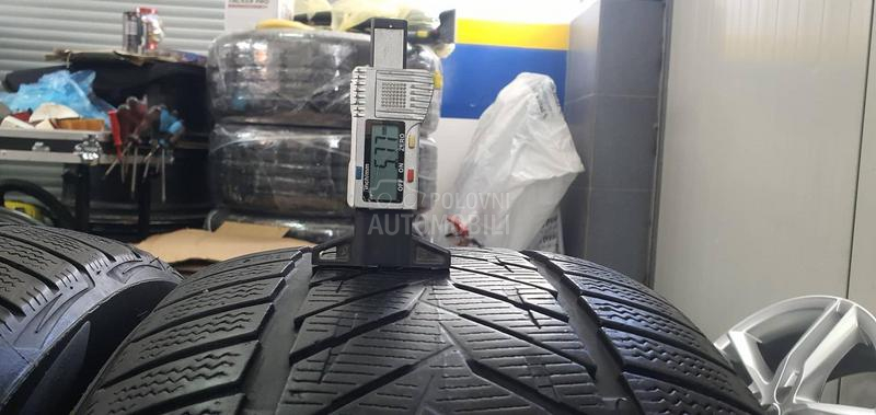 Vredestein 255/40 R19 Zimska