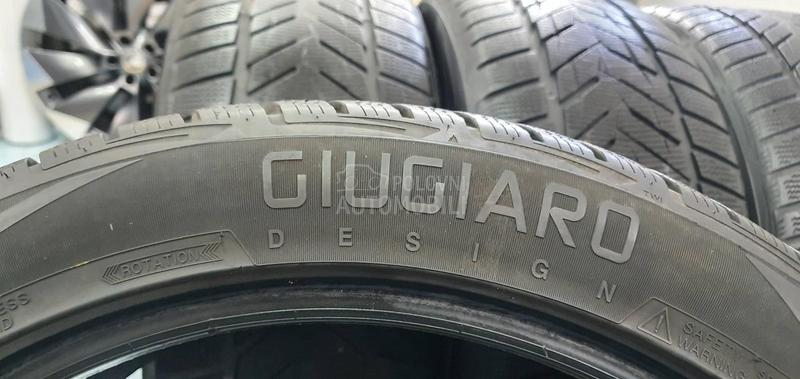 Vredestein 255/40 R19 Zimska