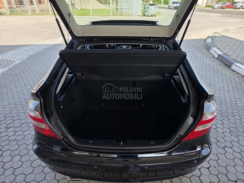 Mercedes Benz C 180 SPORT Edition