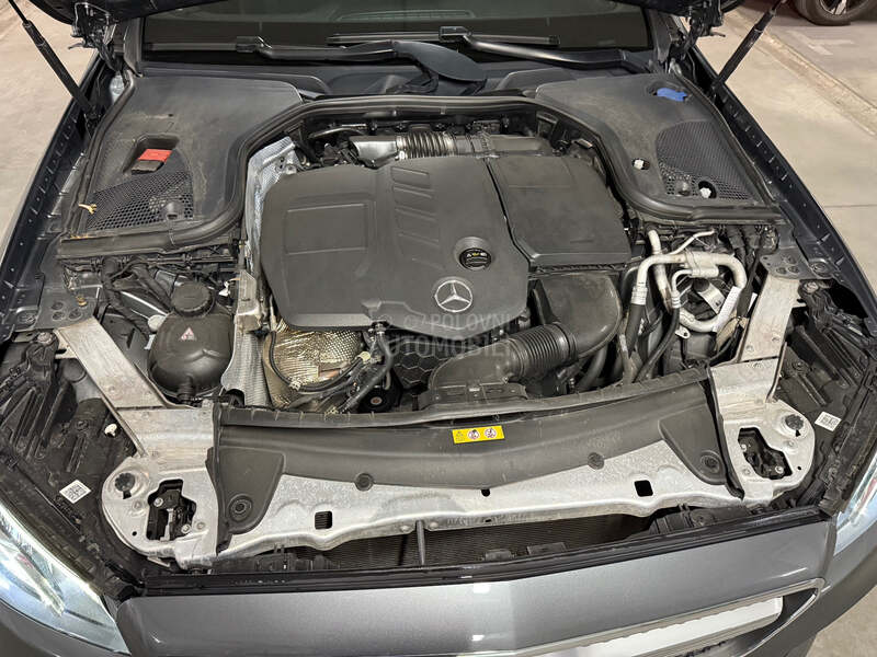 Mercedes Benz E 220 220d