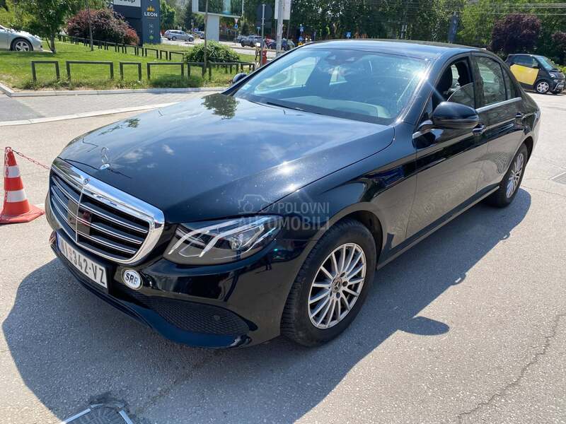 Mercedes Benz E 200 
