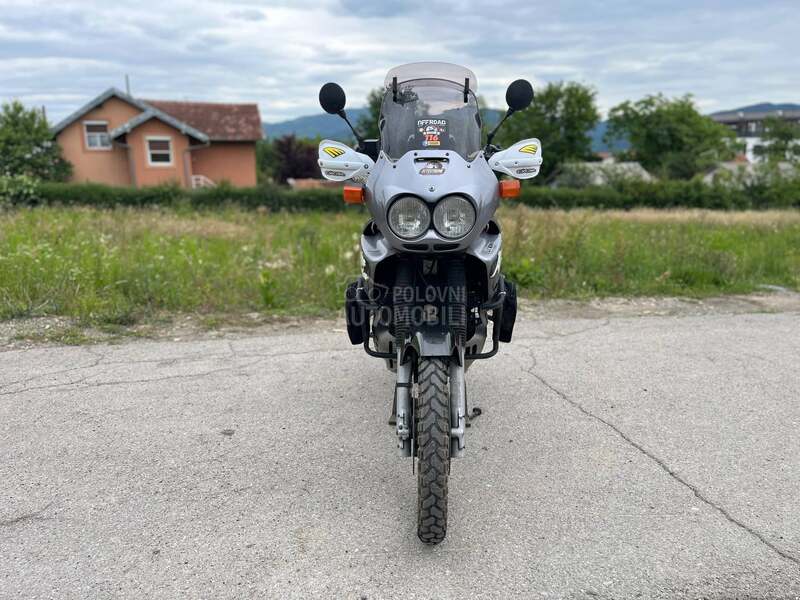 Honda Africa Twin XRV750