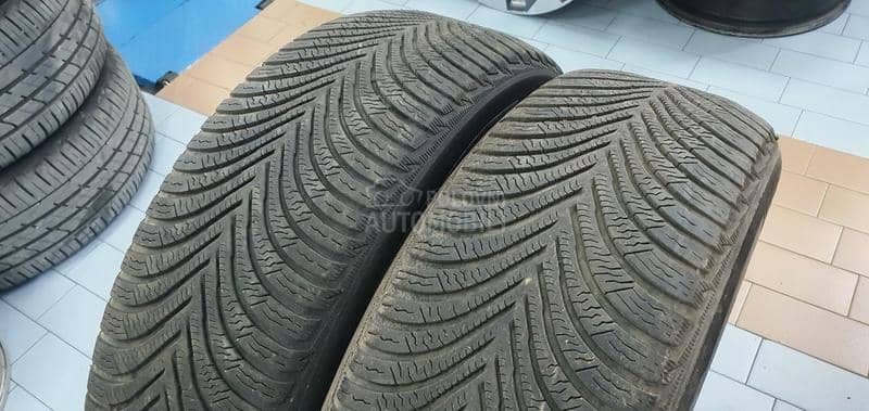 Michelin 215/65 R17 Zimska