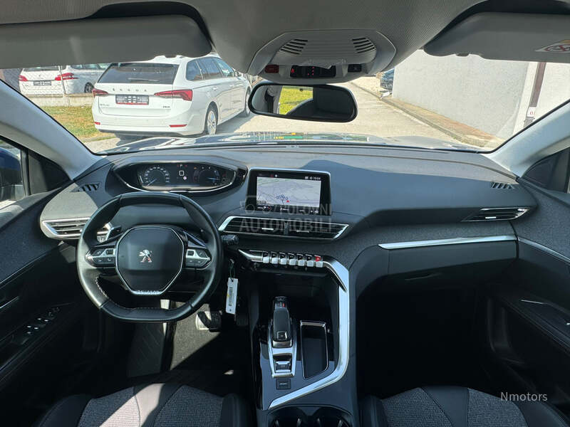 Peugeot 3008 1.5hdi ALLURE a/m